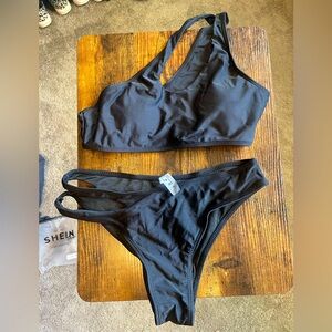 SHEIN Stylish Black Bikini Set